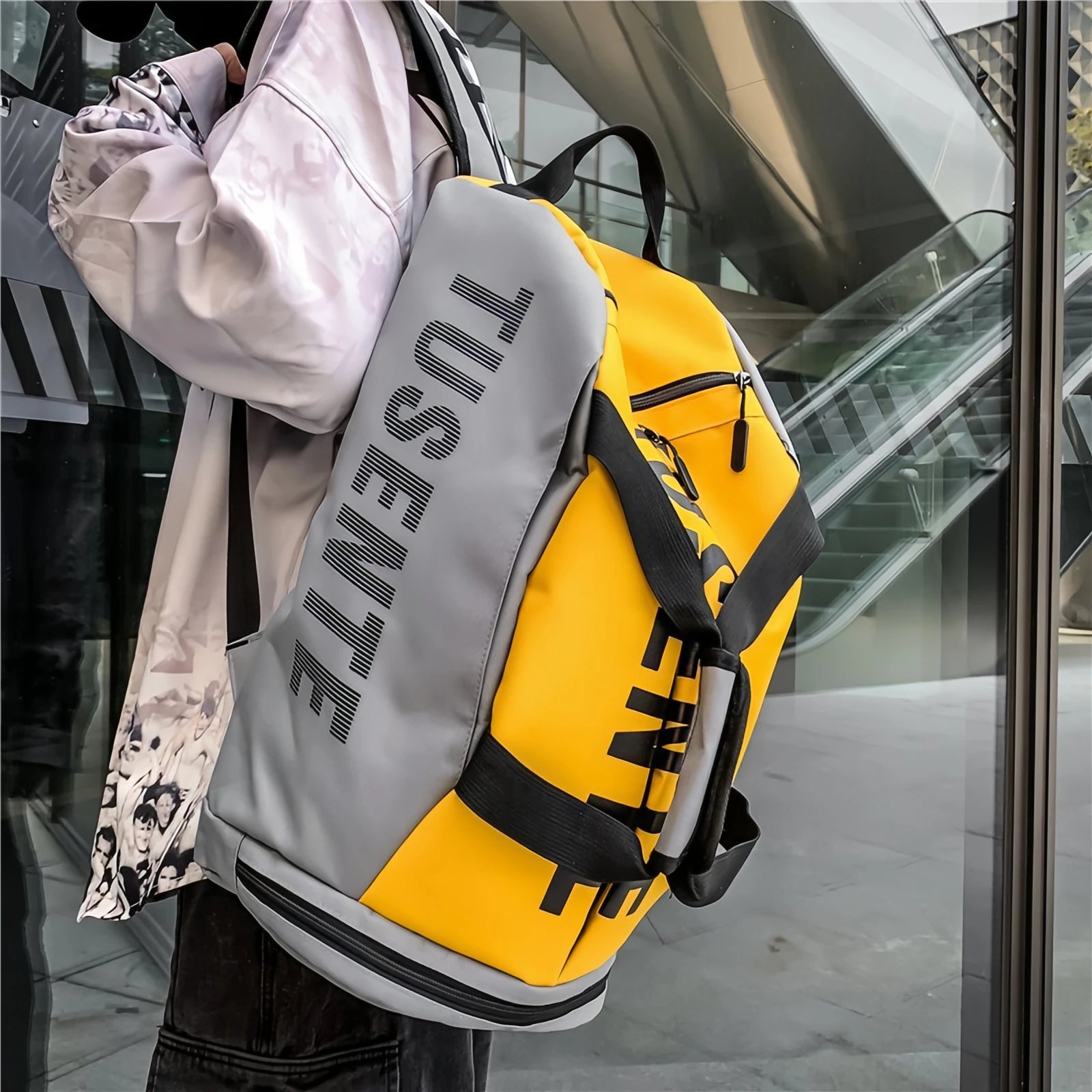 Large Capacity Sports & Fitness Backpack – Waterproof Shoe Storage Bag for Women